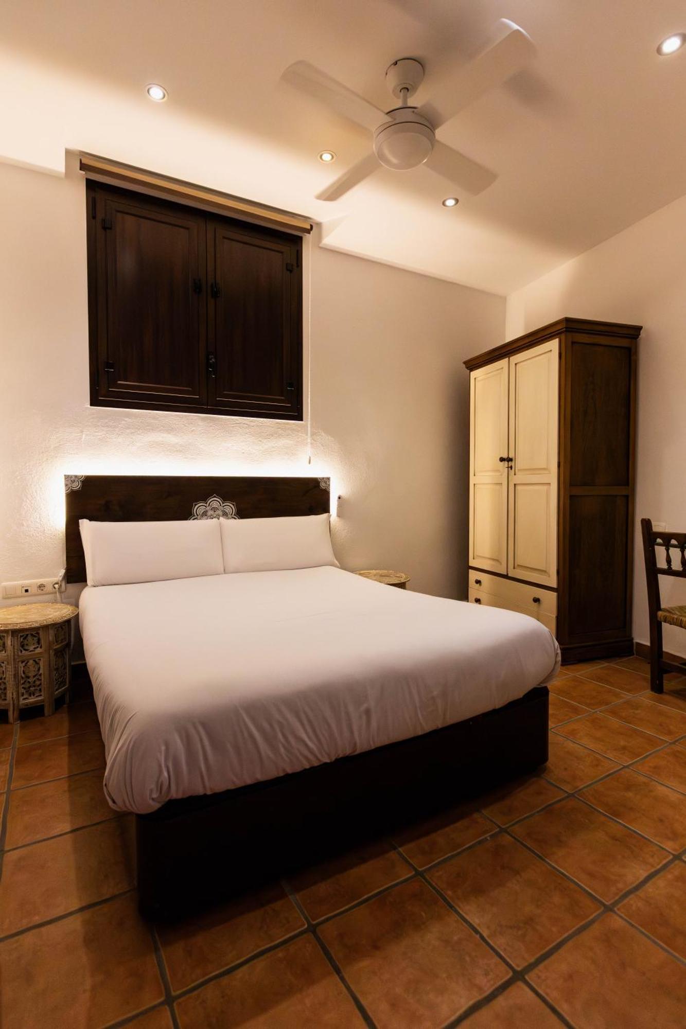 Apartamento Centrico Con Patio Exterior En El Mejor Barrio De Granada El Realejo Extérieur photo
